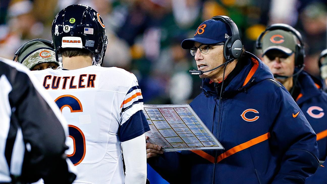 Aaron Rodgers Tosses 6 Tds In First Half As Packers Rout Bears Abc7 Chicago