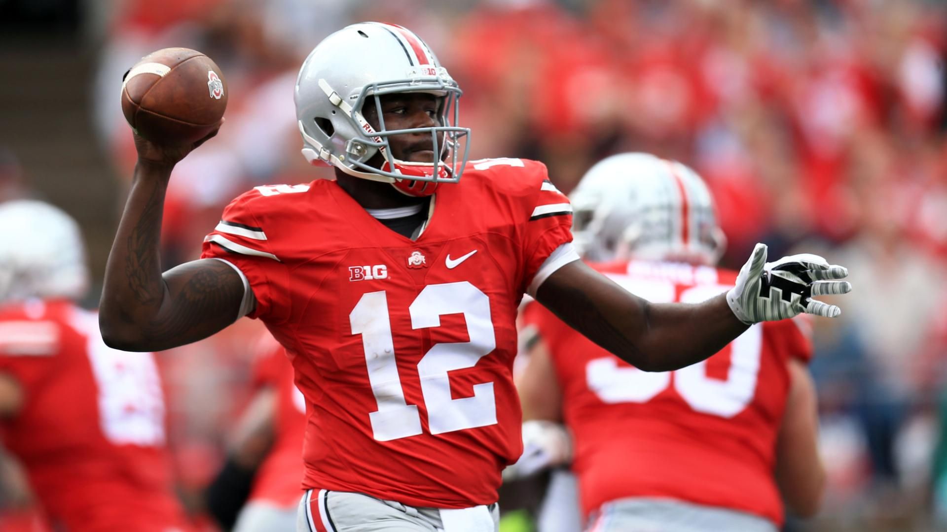 Defense bails out No. 1 Ohio State; J.T. Barrett sees bulk of QB time -  ABC7 Los Angeles