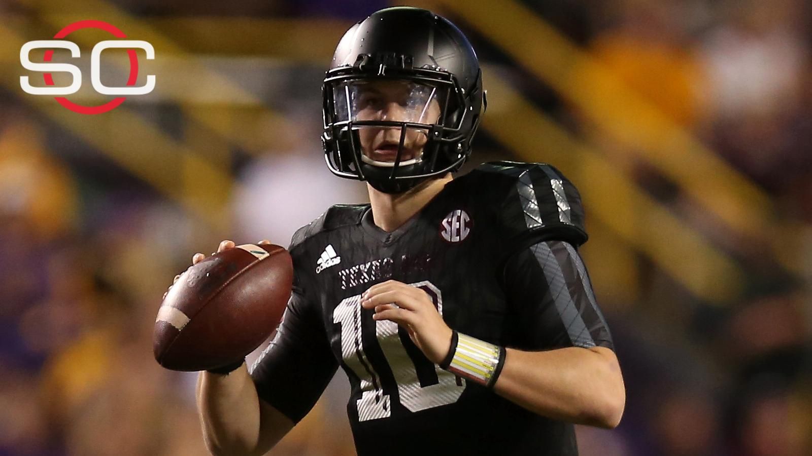 Houston Texans quarterback Kyle Allen passes during the first half