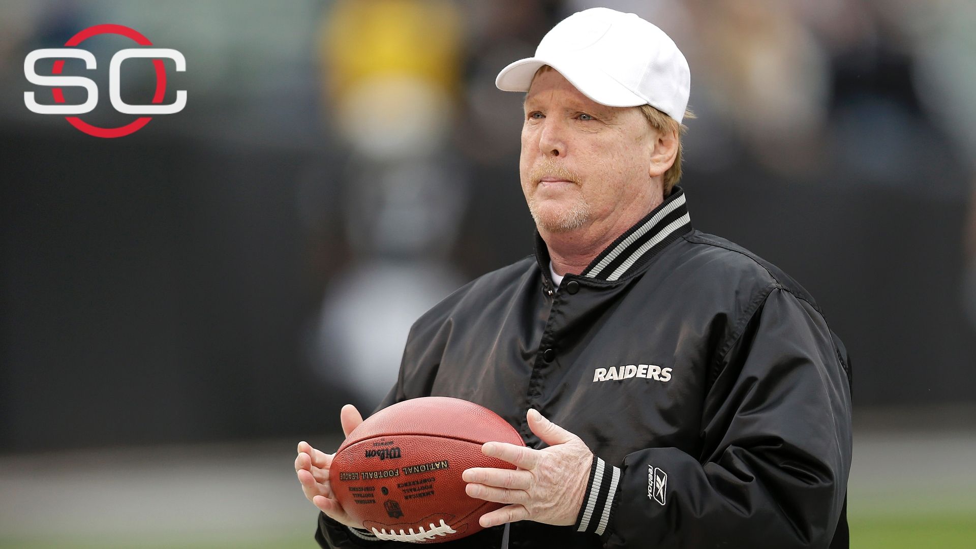 Owner Mark Davis says Raiders likely to stay in Oakland for 2016