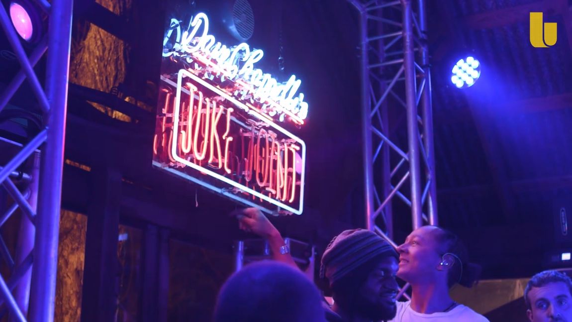 Watch Juke-Bar Online Forbes Watch Juke-Bar Online Forbes