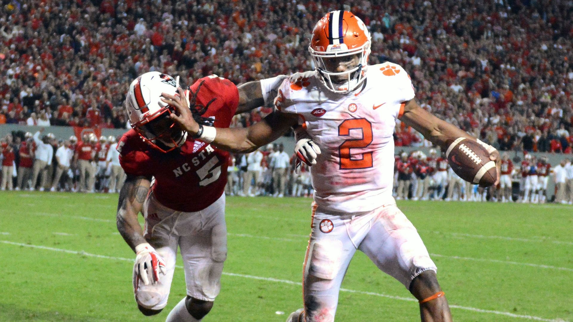 Notre Dame Clemson Rise Ohio St Penn St Tumble Out Of Ap Top