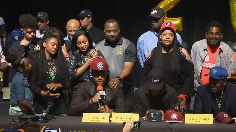 Patrick Surtain Jr. commits to Alabama over LSU: Tide land most