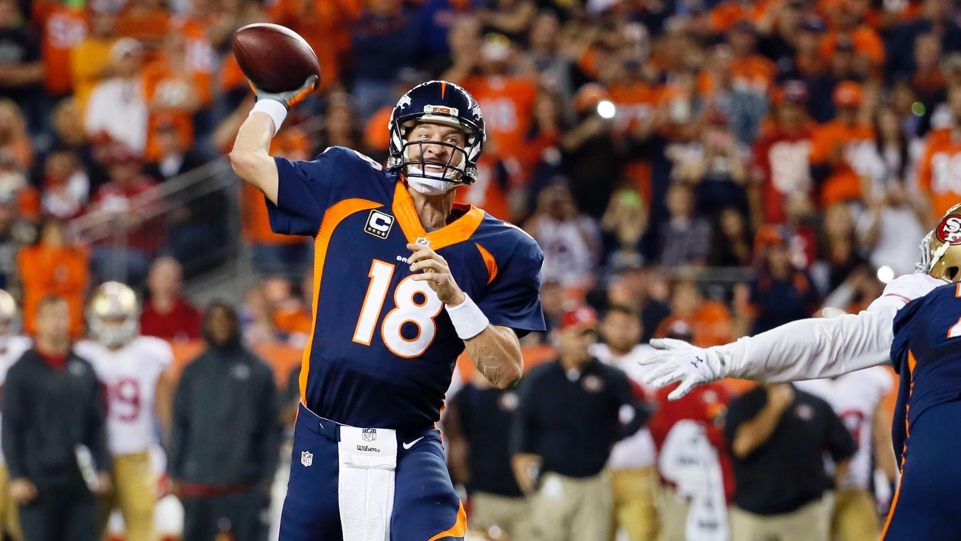 Manning Breaks Favre's All-Time TD Record
