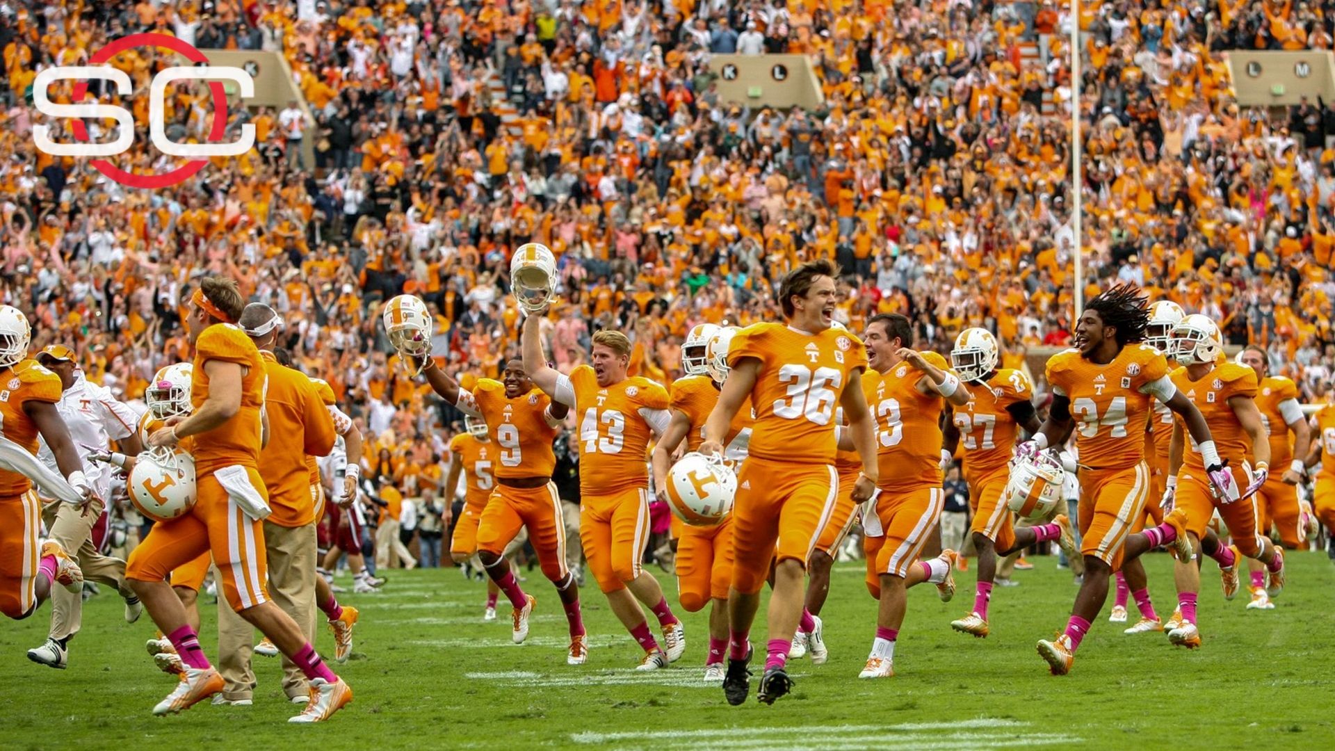 What's Tennessee's goal by offering scholarships to 20 teammates?