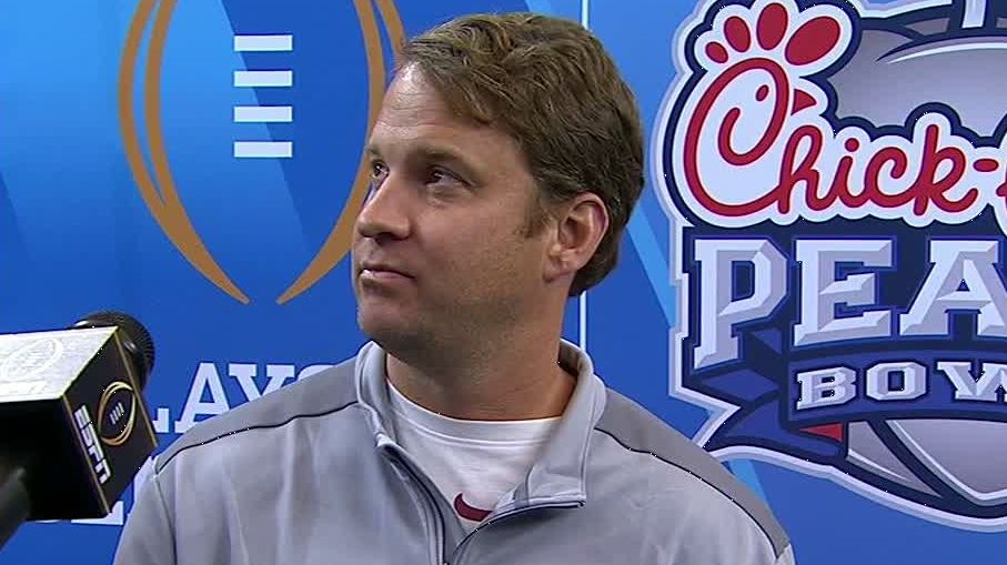 Kiffin thinks Hurts' mental toughness helped his development