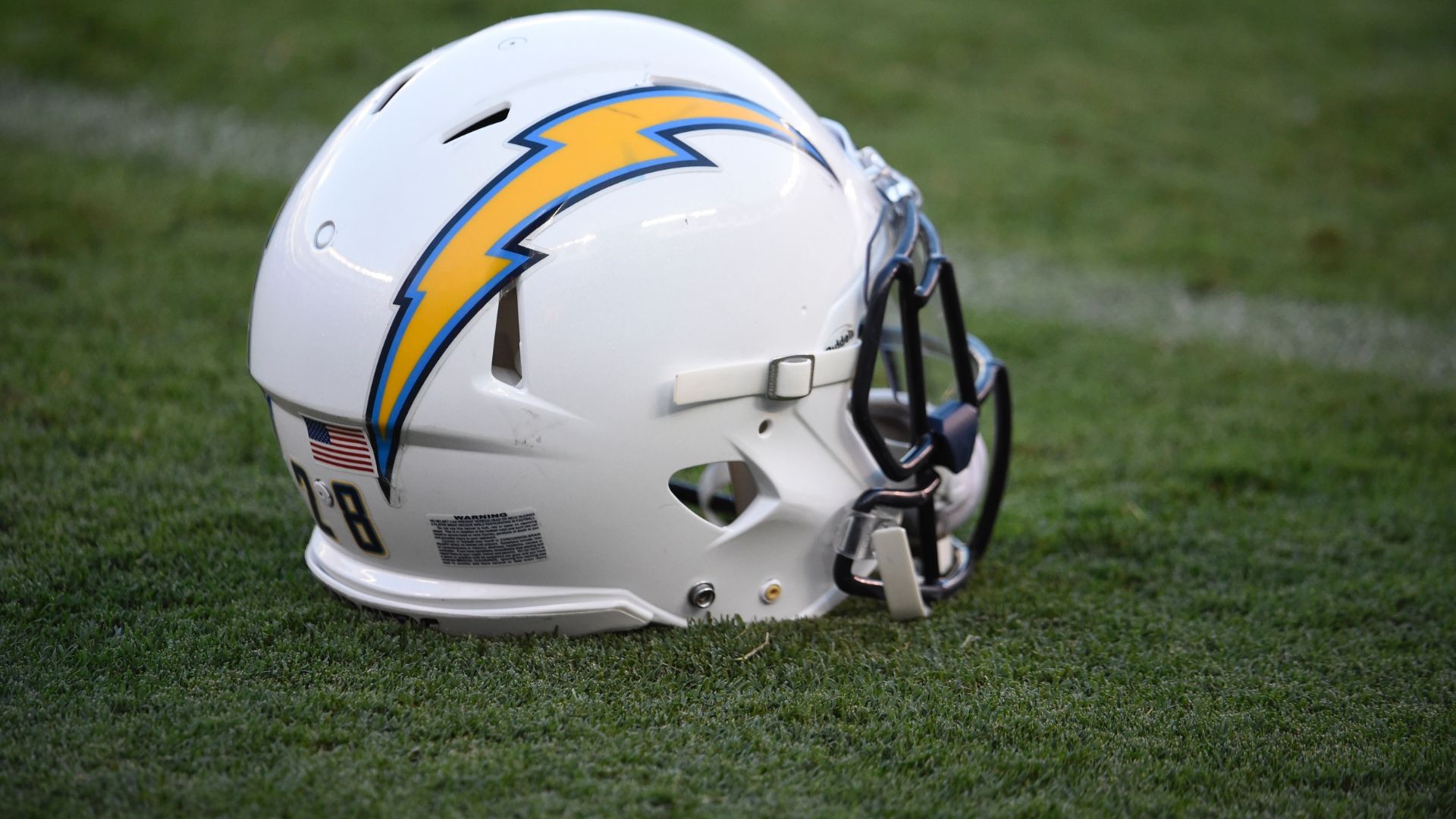 Chargers have to fight to show they belong in L.A.