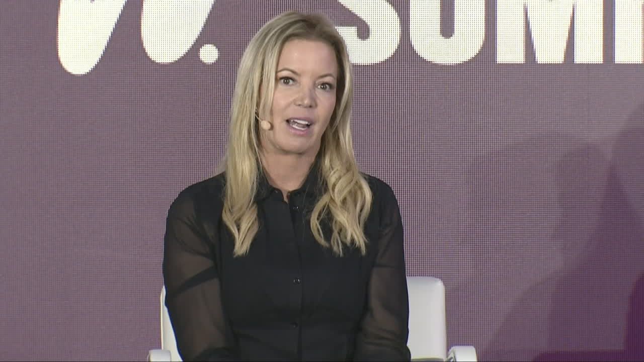 Lakers Owner Jeanie Buss On Magic Mamba Wisdom And More Abc7 Los Angeles
