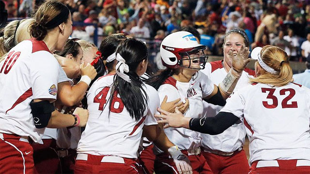 #7 Tennessee vs. #1 Oklahoma (WCWS Finals Game 1): 2013 NCAA Women's College World Series